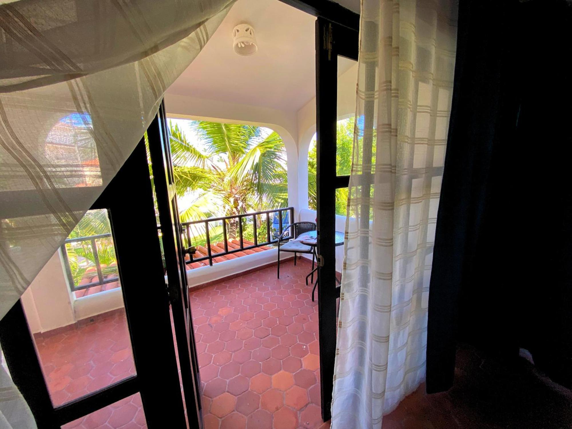 Hotel Caraibico Deluxe Beach Club & Spa Punta Cana Exterior foto