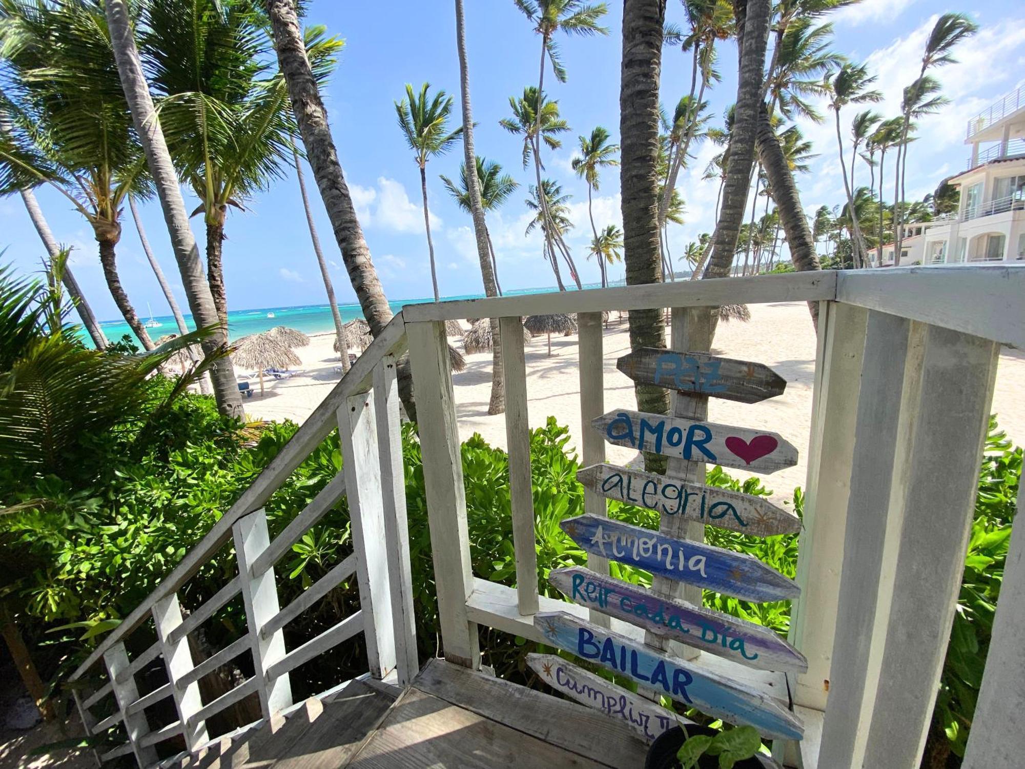 Hotel Caraibico Deluxe Beach Club & Spa Punta Cana Exterior foto